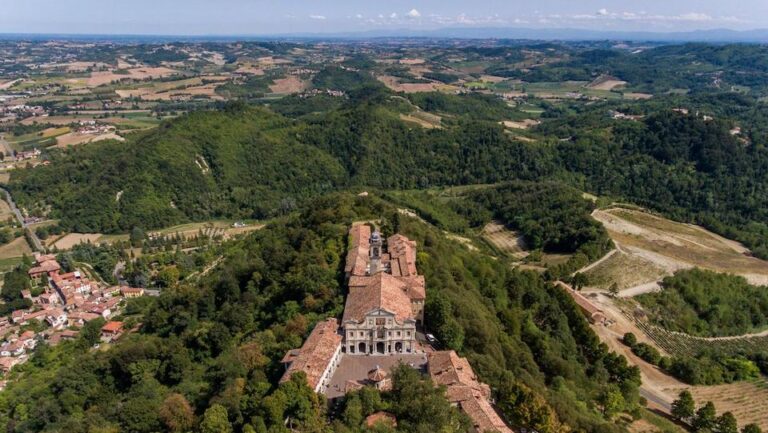 I Sacri Monti dell’Alto Piemonte: un itinerario tra arte, natura e spiritualità